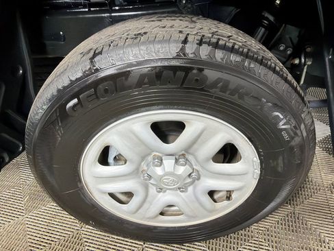 Used 2024 Toyota Tundra SR w/ SR Tow Package image 17