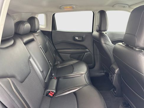 Used 2020 Jeep Compass Latitude w/ Popular Equipment Group FWD image 42