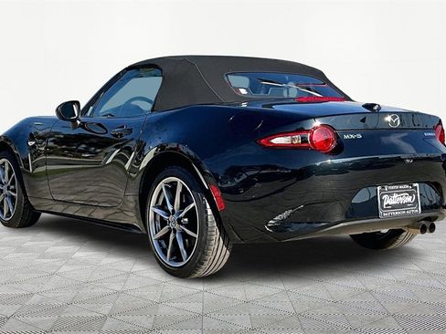 Certified 2022 MAZDA MX-5 Miata Grand Touring image 6