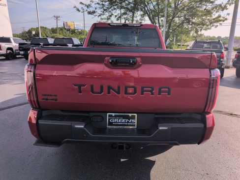Used 2024 Toyota Tundra Limited AWD/4WD image 4