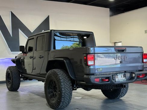 Used 2021 Jeep Gladiator Rubicon AWD/4WD image 6