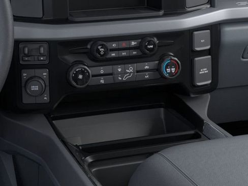 New 2026 Ford F450 XLT w/ 360-Degree Camera Package image 15