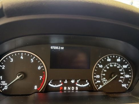 Used 2018 Ford EcoSport SE w/ SE Convenience Package image 4