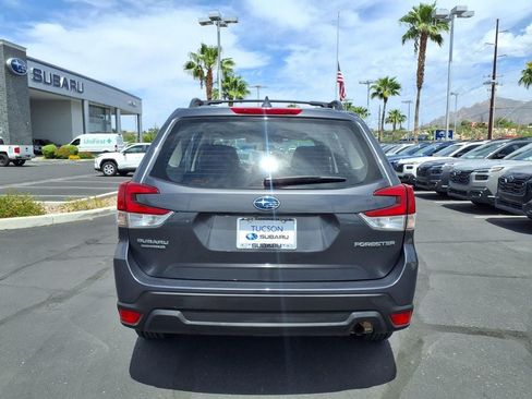 Used 2021 Subaru Forester AWD/4WD image 11