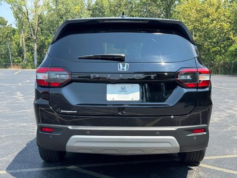 Certified 2025 Honda Pilot EX-L image 5