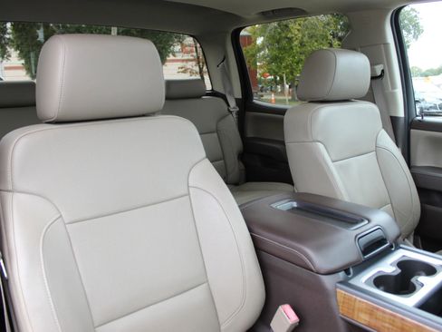 Used 2014 GMC Sierra 1500 SLT w/ Driver Alert Package image 32