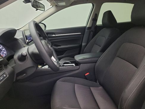 Used 2023 Nissan Altima 2.5 SV FWD image 17