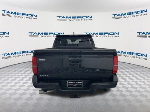 Used 2024 Toyota Tacoma SR5 AWD/4WD image 4