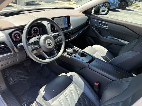 Used 2023 Nissan Rogue Platinum w/ Platinum Premium Package FWD image 14