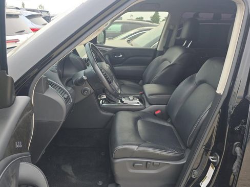 Used 2023 INFINITI QX80 Luxe w/ Cargo Package image 12