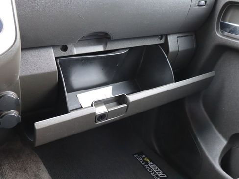 Used 2015 Nissan Frontier PRO-4X image 38