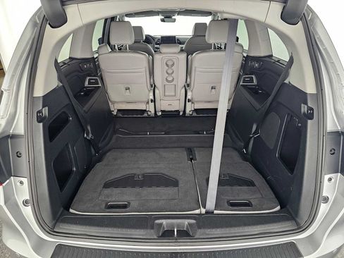 Used 2023 Honda Odyssey Touring image 16