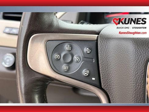 Used 2017 GMC Yukon XL Denali w/ Open Road Package AWD/4WD image 15