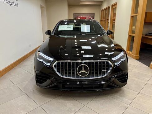 New 2026 Mercedes-Benz E 53 AMG e 4MATIC Sedan image 2