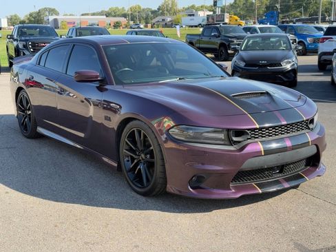 Used 2020 Dodge Charger R/T w/ Plus Group image 2