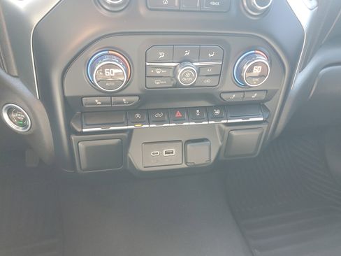 Used 2019 Chevrolet Silverado 1500 RST w/ All-Star Edition image 30