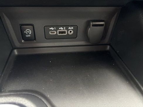 Used 2025 Nissan Sentra SV w/ All-Weather Package image 17