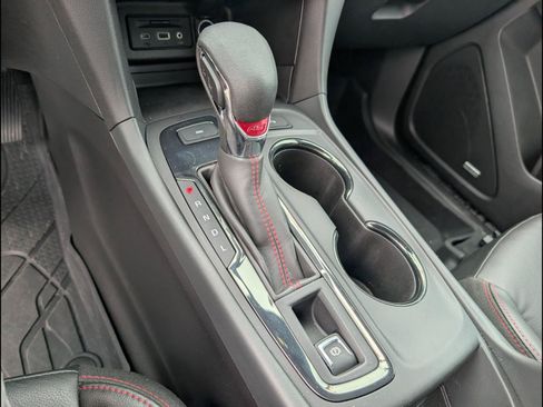 Used 2024 Chevrolet Equinox RS w/ RS Leather Package AWD/4WD image 15