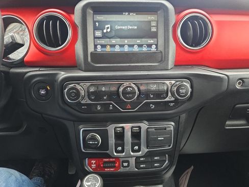 Used 2019 Jeep Wrangler Rubicon image 13