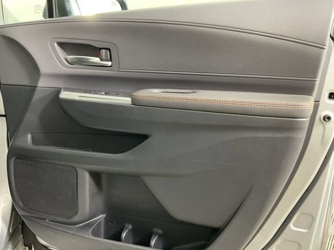 Used 2022 Toyota Sienna XSE w/ XSE Plus Package FWD image 24