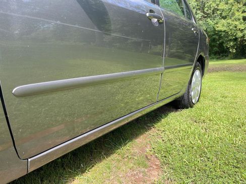 Used 2006 Toyota Corolla LE image 7