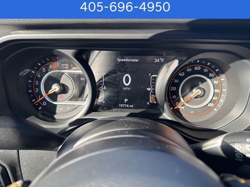 Used 2024 Jeep Wrangler Sport S image 26