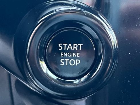 New 2026 Nissan Pathfinder SV image 27