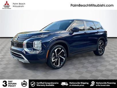 Used 2024 Mitsubishi Outlander SE Black Edition