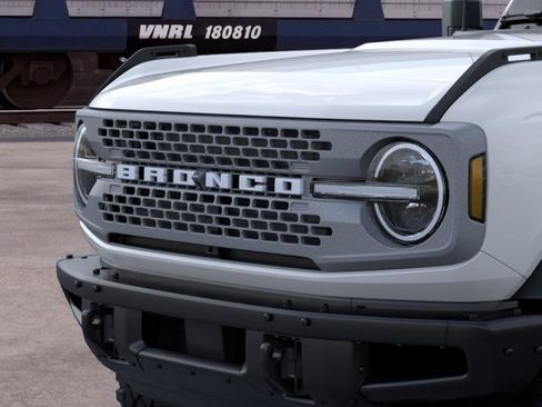 New 2026 Ford Bronco Badlands AWD/4WD image 20