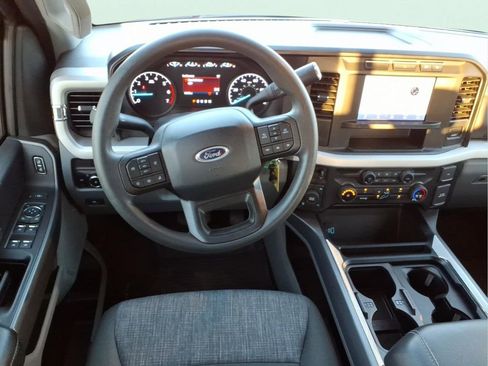 Used 2024 Ford F250 XLT w/ FX4 Off-Road Package image 15