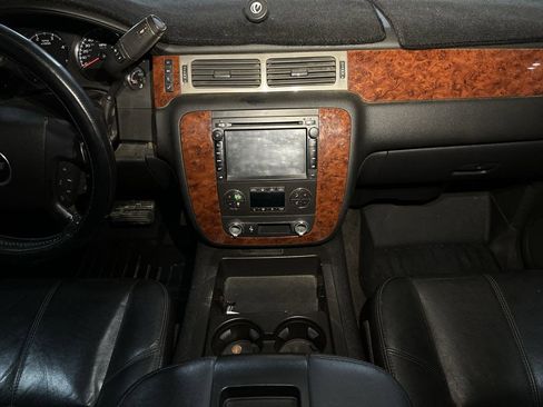 Used 2009 Chevrolet Silverado 3500 LTZ w/ LTZ Plus Package image 9