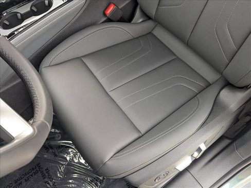 New 2026 Audi Q3 quattro 2.0T AWD/4WD image 4