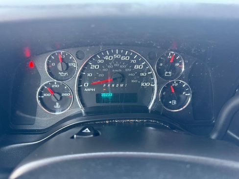 Used 2021 Chevrolet Express 2500 RWD image 26