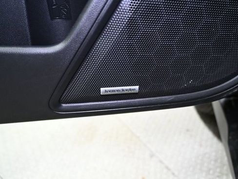 Used 2024 Subaru Outback Limited image 29