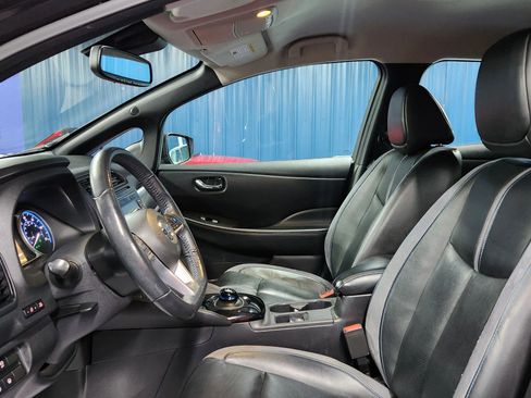 Used 2019 Nissan Leaf SL w/ SL Technology Package image 9