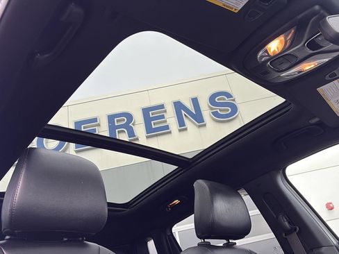 Used 2023 Jeep Compass Limited w/ Elite Group image 23