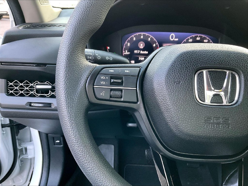 Used 2024 Honda Accord EX image 23