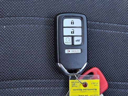 Used 2022 Honda CR-V Special Edition image 25