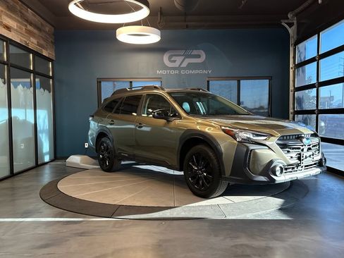 Used 2024 Subaru Outback Onyx Edition AWD/4WD image 1