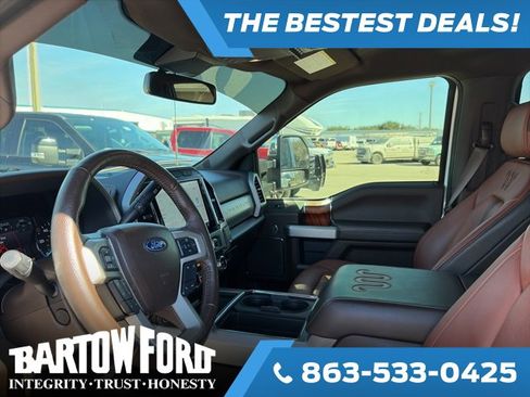 Used 2022 Ford F350 King Ranch w/ Chrome Package image 9