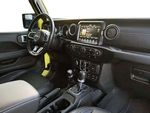 Used 2023 Jeep Wrangler Unlimited Sahara w/ Cold Weather Group image 23