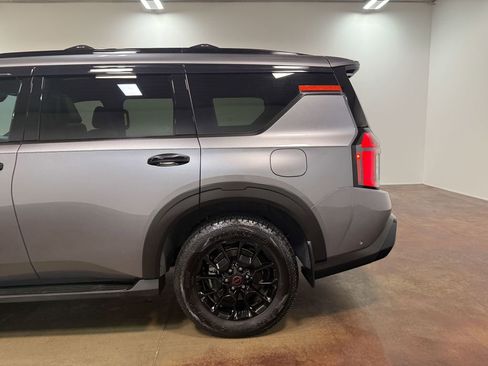 Used 2026 Nissan Armada PRO-4X AWD/4WD image 35