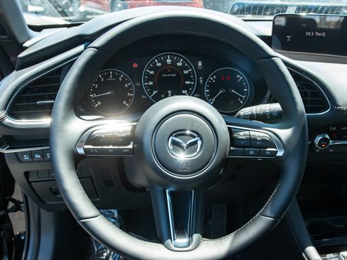 New 2026 MAZDA MAZDA3 Hatchback w/Premium Plus Pkg AWD/4WD image 12