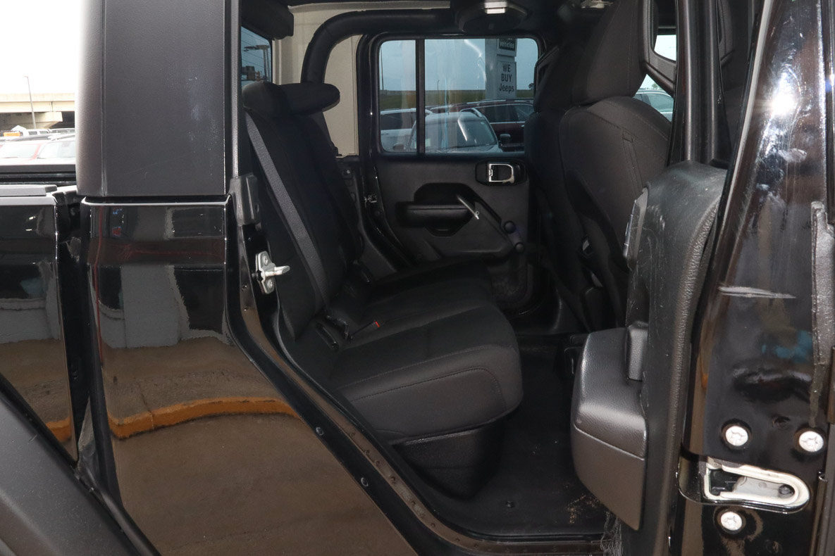 Used 2020 Jeep Gladiator Sport AWD/4WD image 27
