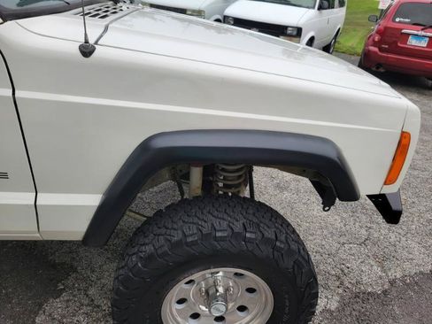 Used 1997 Jeep Cherokee SE AWD/4WD image 19