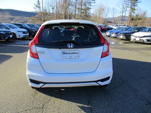 Certified 2019 Honda Fit LX image 6