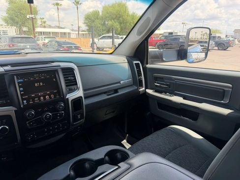 Used 2016 RAM 2500 Big Horn AWD/4WD image 28