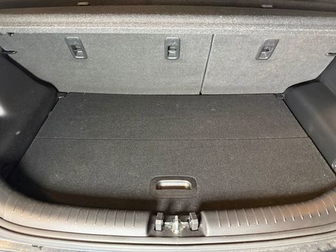 Used 2017 Kia Soul + FWD image 22