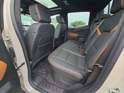 New 2026 GMC Canyon AT4 w/ Technology Plus Package AWD/4WD image 22