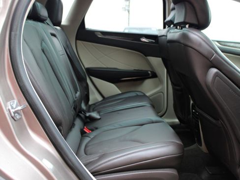 Used 2018 Lincoln MKC Reserve AWD/4WD image 48